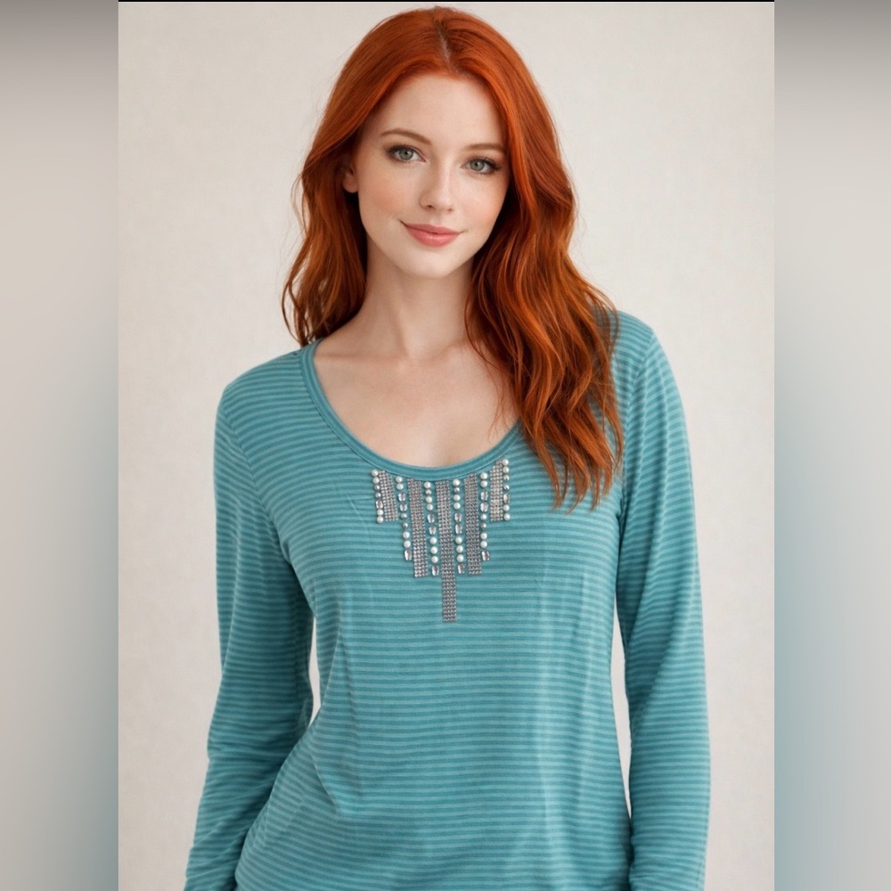 Ellen Tracy Top size M